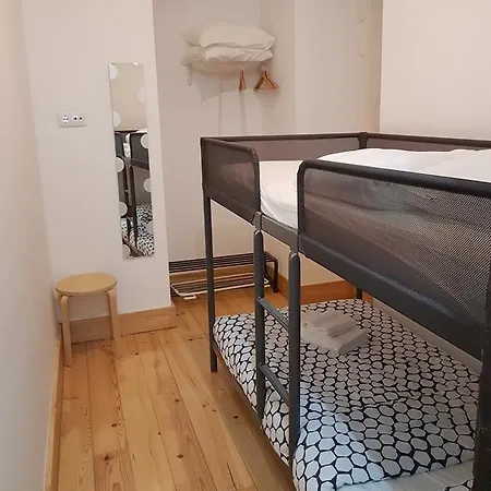 Appartement 180rose Lissabon